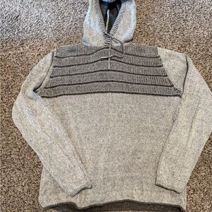 BKE from Buckle men’s sweater. Size large. Excellent condition